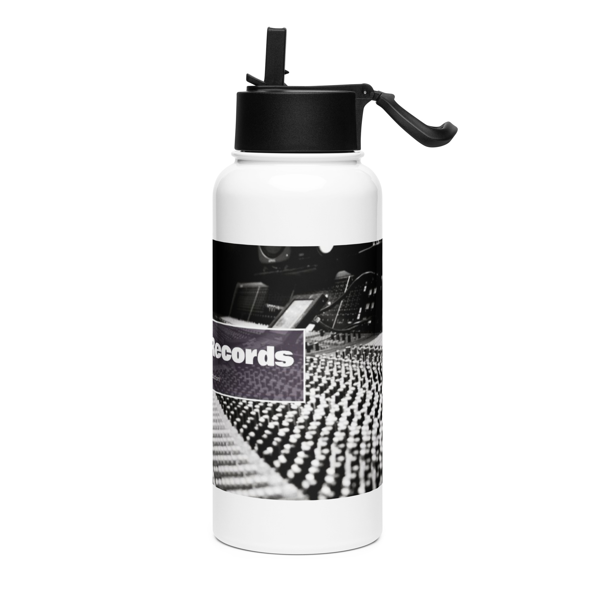 Stainless steel water bottle with a straw lid - Image 3